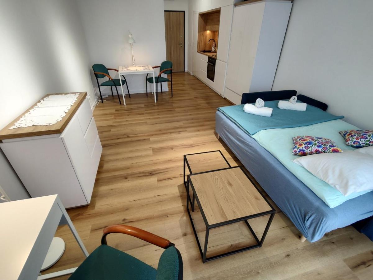 Apartament Uroczy apartament z miejscem na auto w garażu Warszawa Zewnętrze zdjęcie