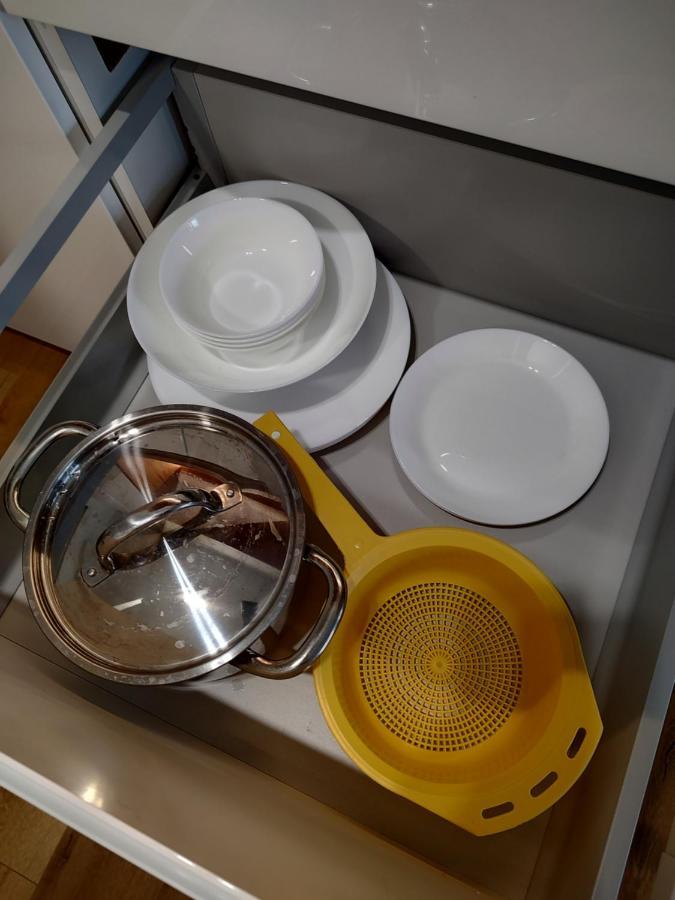 Apartament Uroczy apartament z miejscem na auto w garażu Warszawa Zewnętrze zdjęcie